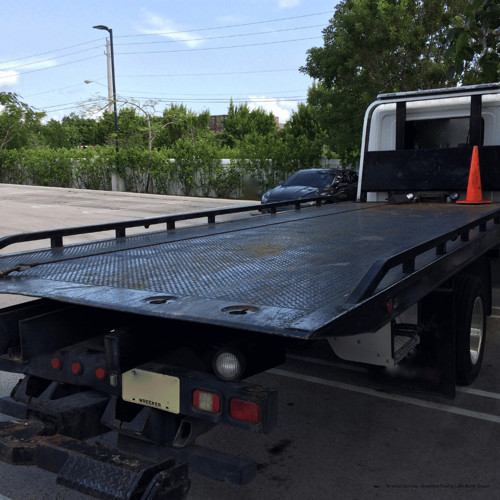 Wrecker Service - Shoreline Towing Lake Worth Beach